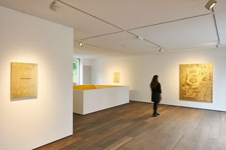 9stefan-bruggemannuntitled-action-gold-paintings.jpg
